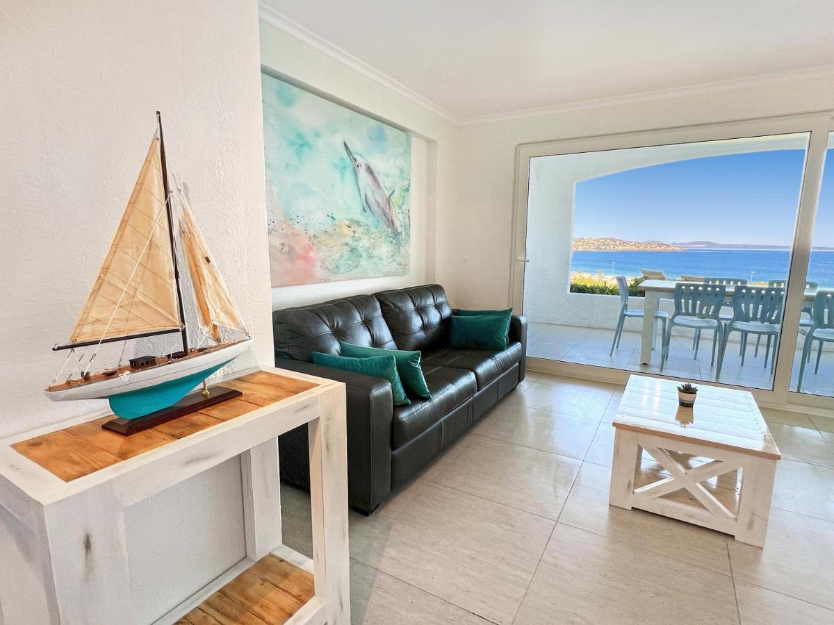 Primera Linea Primer Piso Con Jardin, Piscina Y Playa! 7pax Apartamento